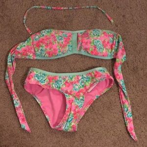NWT Bikini Size Large Top and Size Small Bottom
